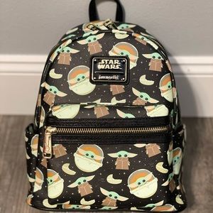 Disney Loungefly The Child Baby Yoda Mini backpack